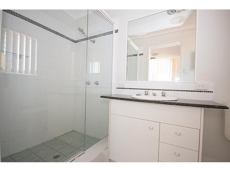 18 Gumview Place, Molendinar QLD 4214