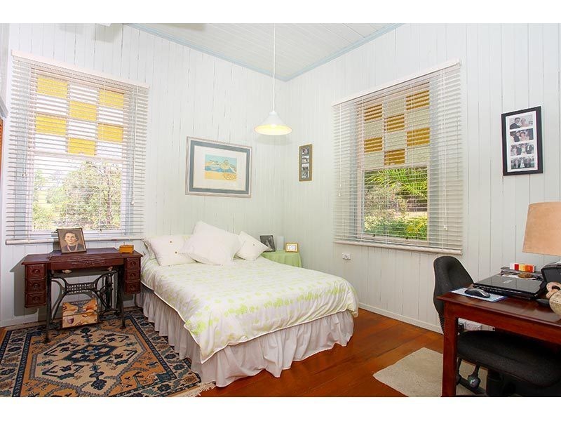 226 Guanaba Creek Road, Guanaba QLD 4210