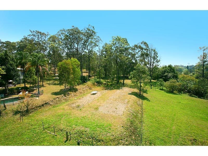 226 Guanaba Creek Road, Guanaba QLD 4210