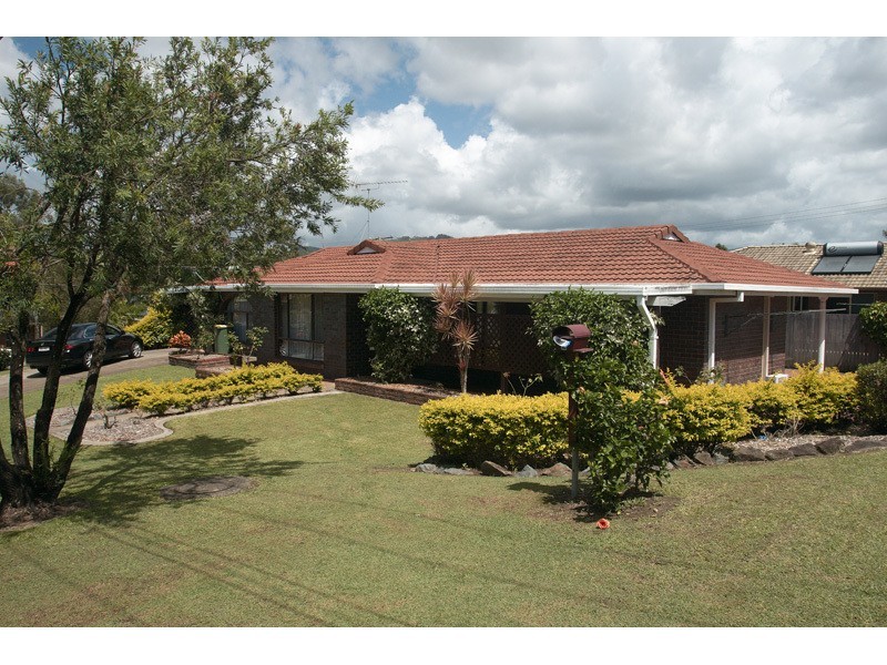 2 Kiowa Drive, Mudgeeraba QLD 4213