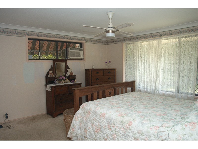 32 Alison Road, Carrara QLD 4211