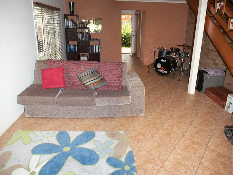 1/159 Pappas Way, Carrara QLD 4211