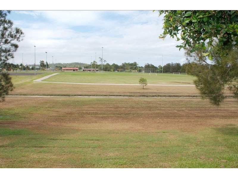 1/159 Pappas Way, Carrara QLD 4211