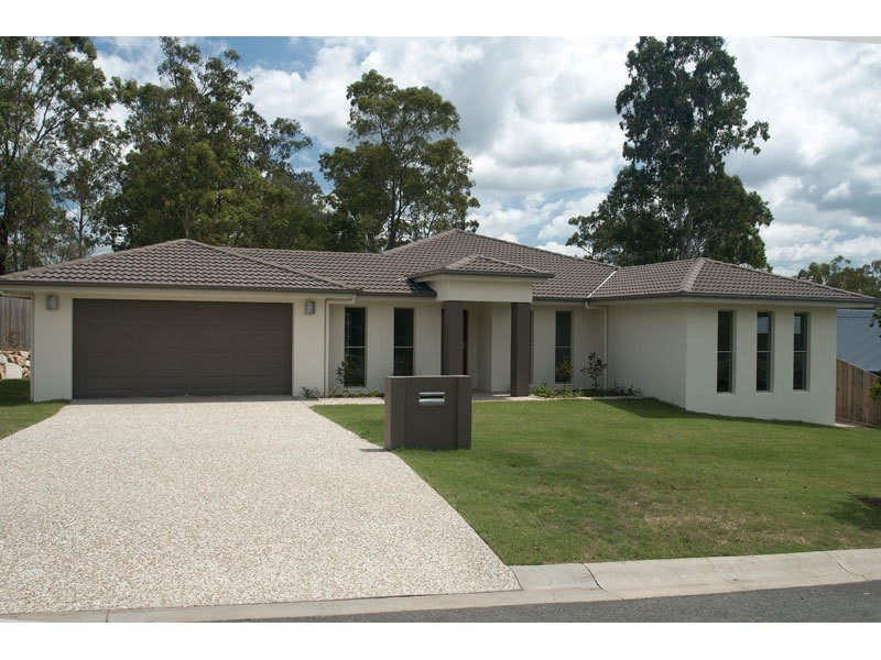 2 Platinum Court, Nerang QLD 4211