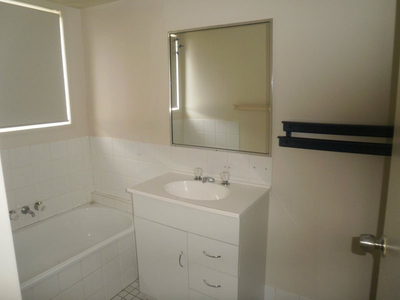 1/25 Gumbeel Court, Highland Park QLD 4211