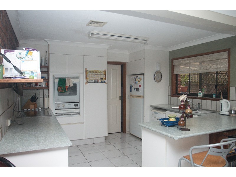 25 Nerang River Drive, Nerang QLD 4211