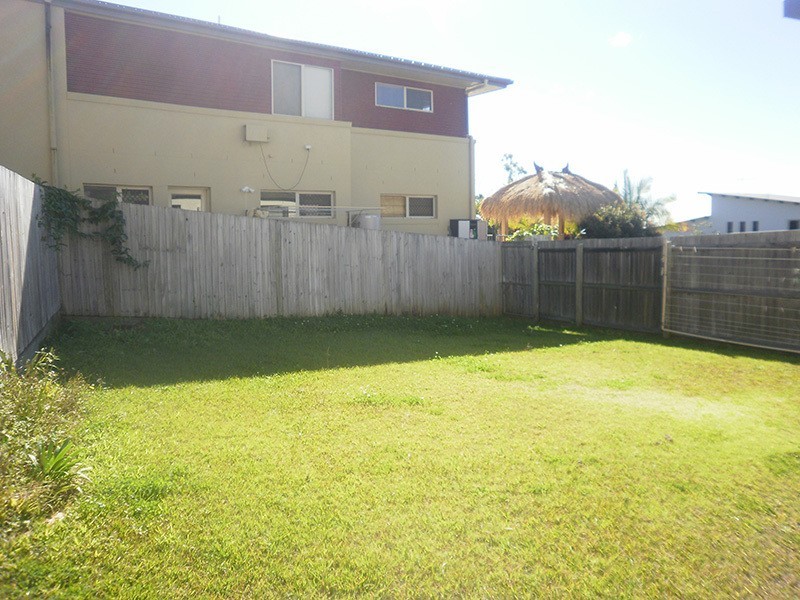 1/83 Kincaid Drive, Highland Park QLD 4211