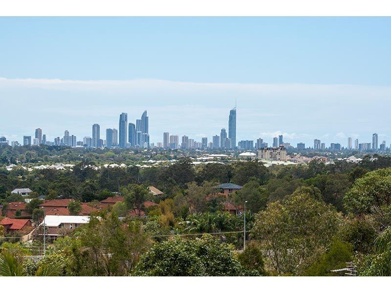 12 Explorers Way, Worongary QLD 4213