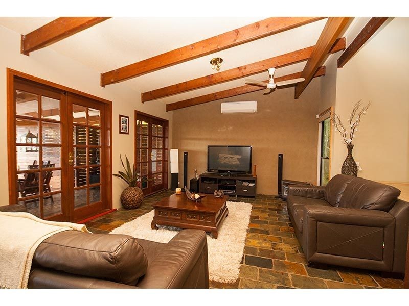 12 Explorers Way, Worongary QLD 4213