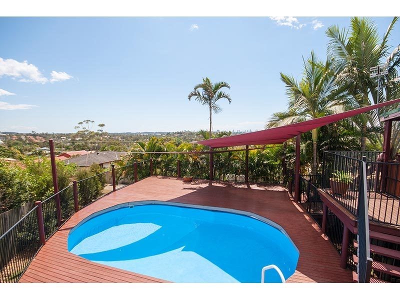 12 Explorers Way, Worongary QLD 4213