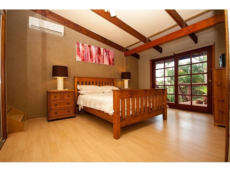12 Explorers Way, Worongary QLD 4213