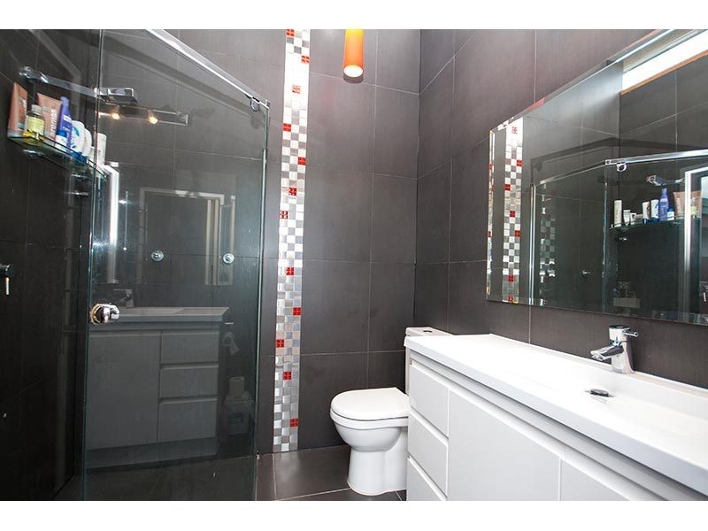 12 Explorers Way, Worongary QLD 4213