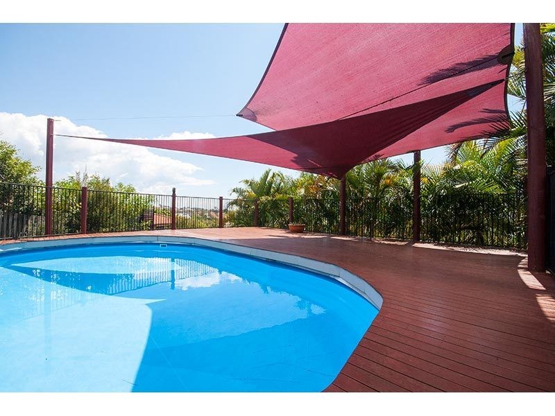 12 Explorers Way, Worongary QLD 4213