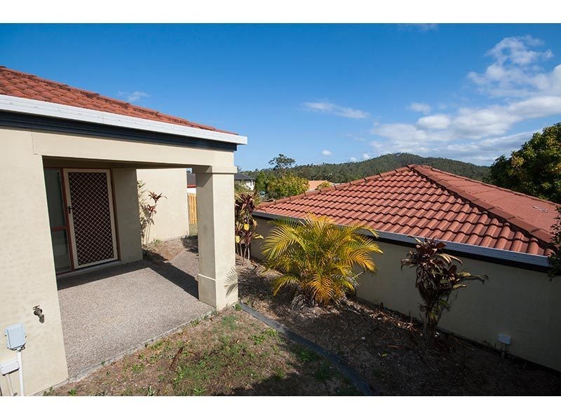 5 Miro Place, Nerang QLD 4211