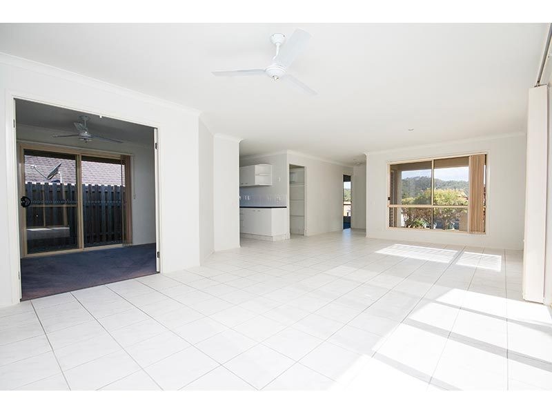 5 Miro Place, Nerang QLD 4211