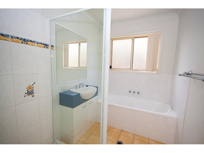 5 Miro Place, Nerang QLD 4211