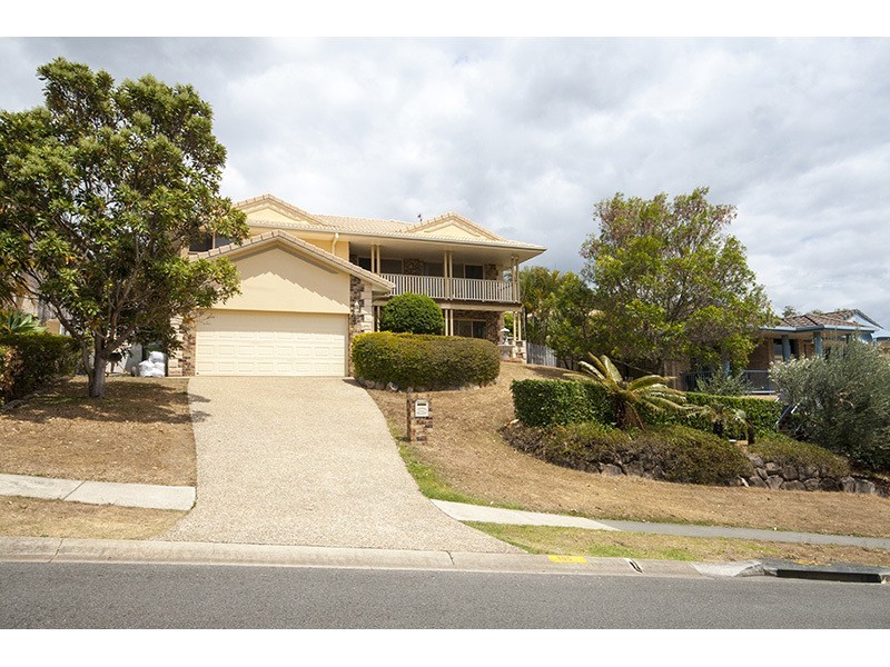 105 Armstrong Way, Highland Park QLD 4211