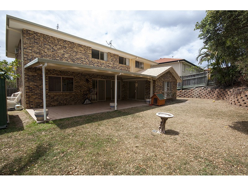 105 Armstrong Way, Highland Park QLD 4211