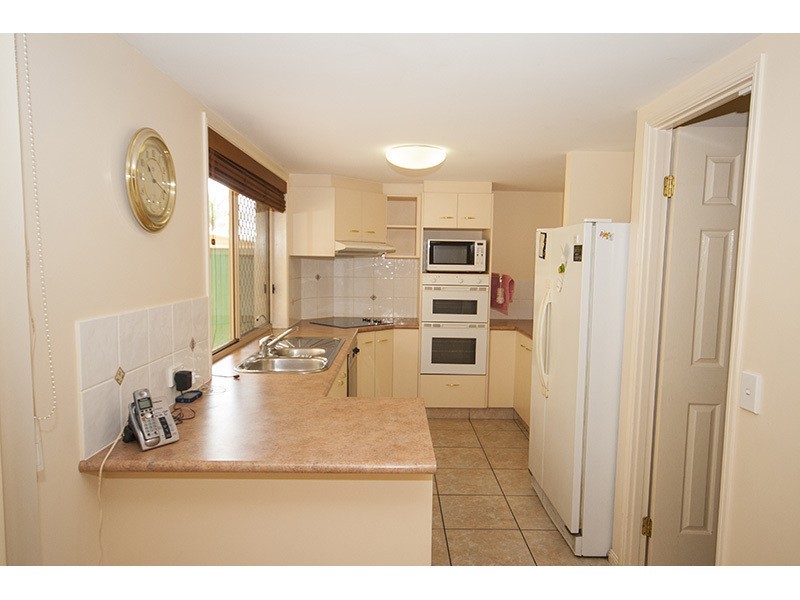 105 Armstrong Way, Highland Park QLD 4211