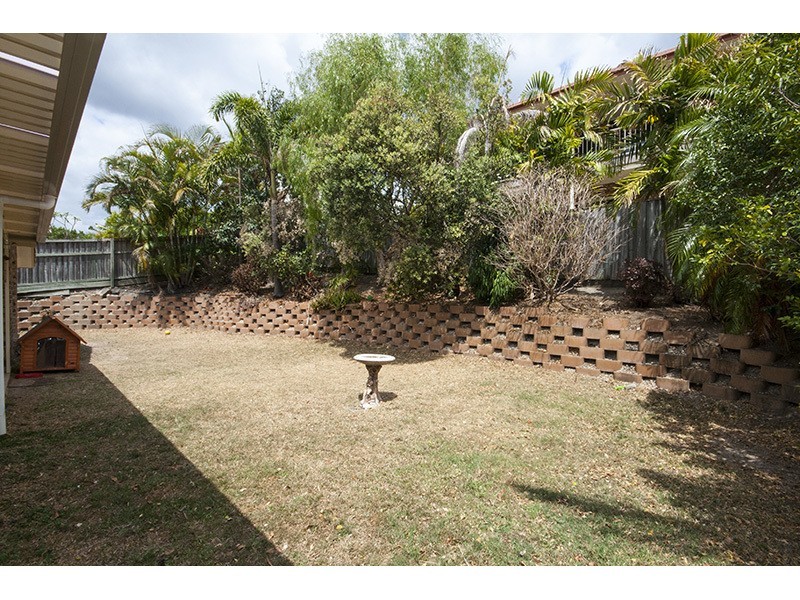 105 Armstrong Way, Highland Park QLD 4211