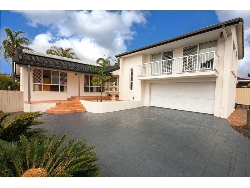 3 Moray Court, Highland Park QLD 4211