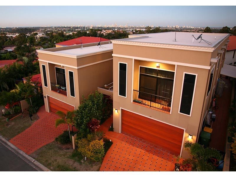 5b Rivage Place, Highland Park QLD 4211