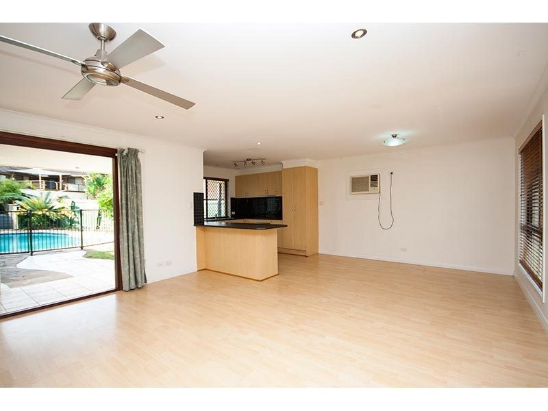 19 Warrungen Way, Ashmore QLD 4214