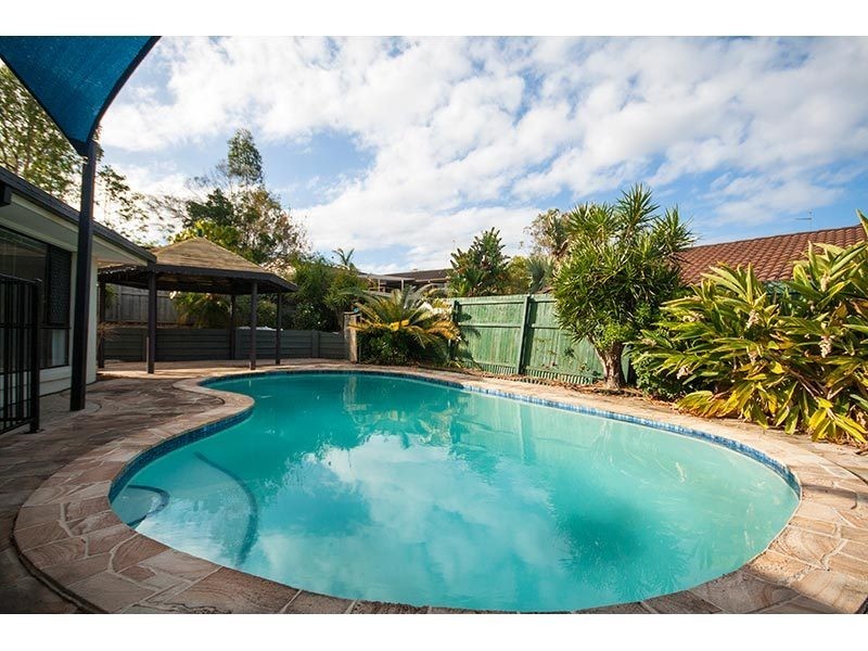 19 Warrungen Way, Ashmore QLD 4214