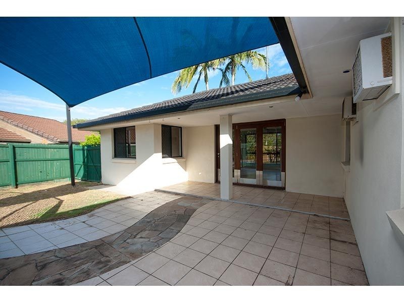 19 Warrungen Way, Ashmore QLD 4214