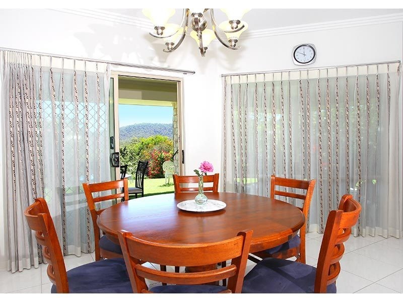 6 Kingsmead Court, Mount Nathan QLD 4211