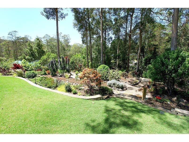 6 Kingsmead Court, Mount Nathan QLD 4211