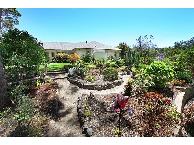 6 Kingsmead Court, Mount Nathan QLD 4211