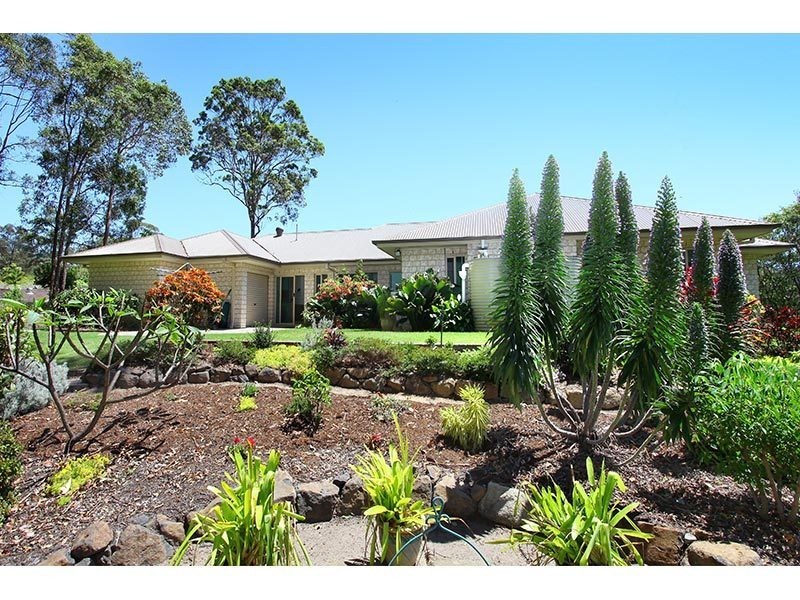 6 Kingsmead Court, Mount Nathan QLD 4211