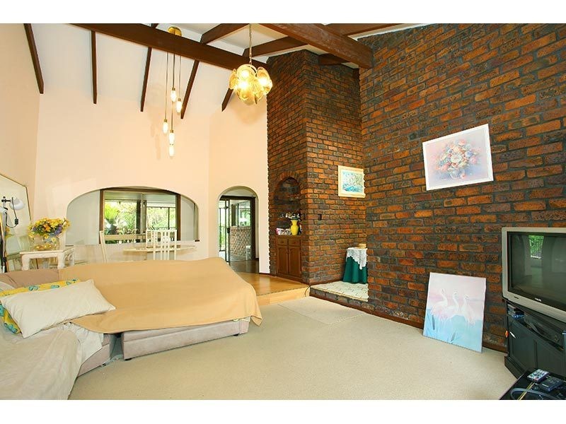 61 Dugandan Street, Nerang QLD 4211