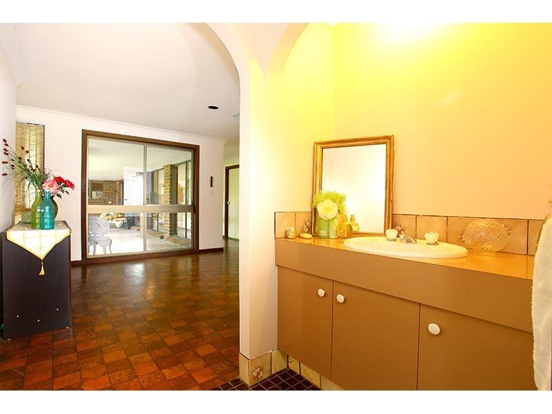 61 Dugandan Street, Nerang QLD 4211