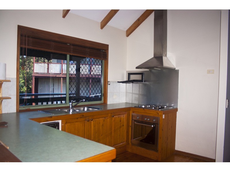 14 Paddington Drive, Carrara QLD 4211