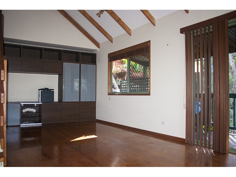 14 Paddington Drive, Carrara QLD 4211