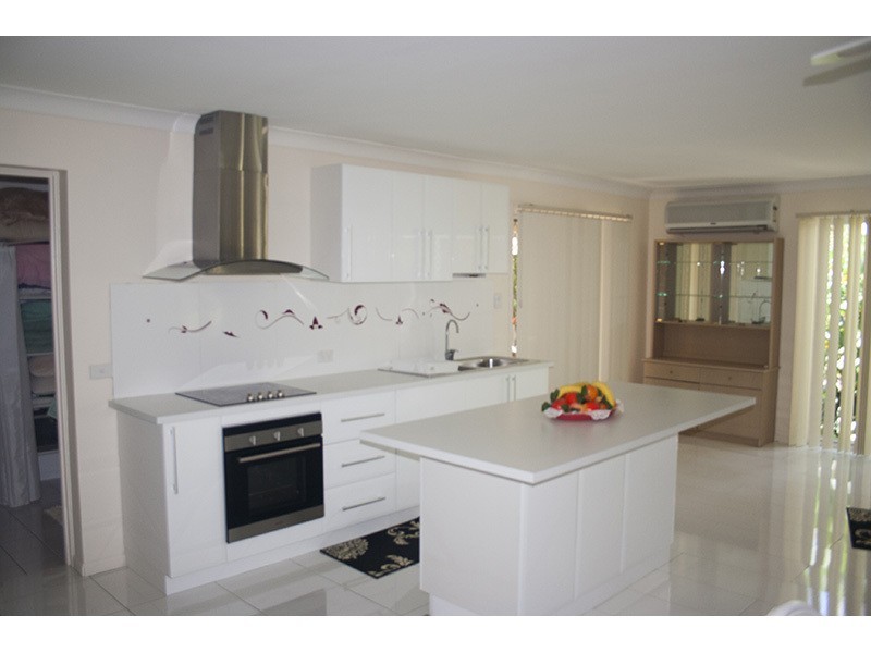 74a Birdlife Court, Nerang QLD 4211