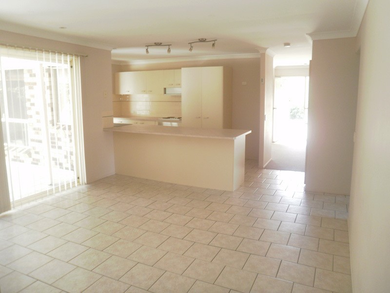 21 Fairview Court, Parkwood QLD 4214