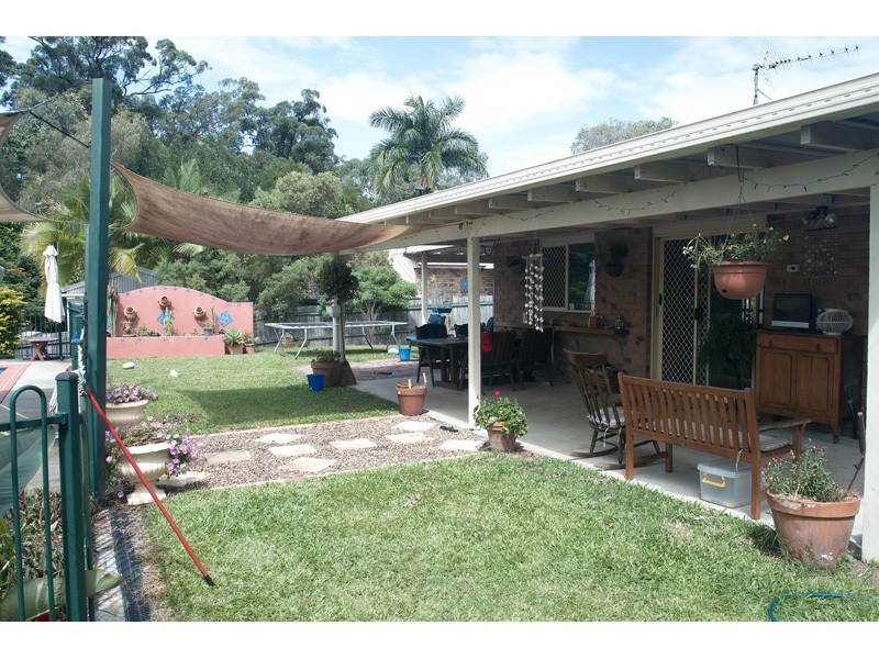 89 Explorers Way, Highland Park QLD 4211