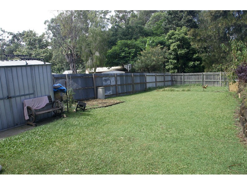 89 Explorers Way, Highland Park QLD 4211