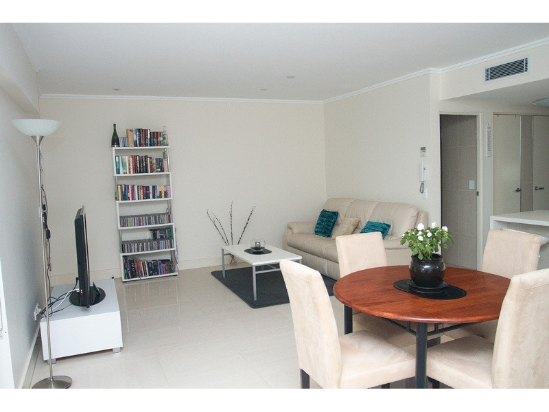 3/508 Marine Parade, Biggera Waters QLD 4216