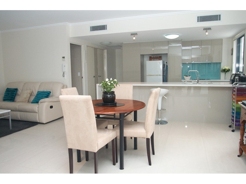 3/508 Marine Parade, Biggera Waters QLD 4216