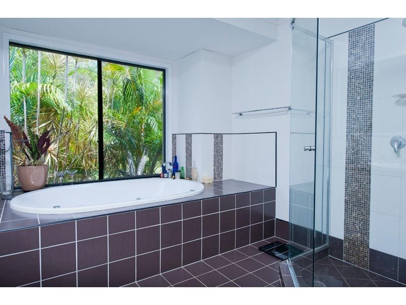 8 Yamanie Court, Nerang QLD 4211