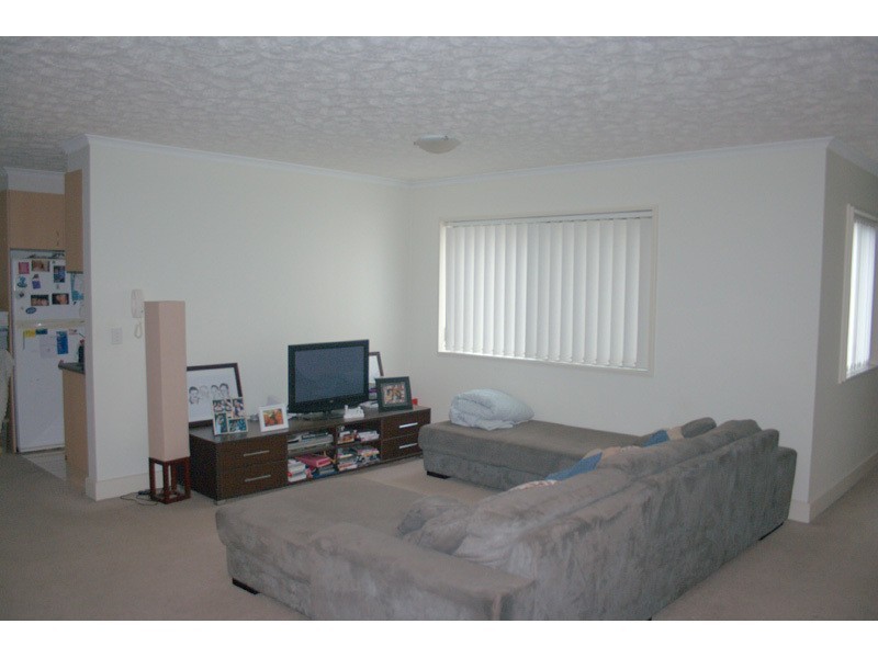 1/138 High Street, Southport QLD 4215