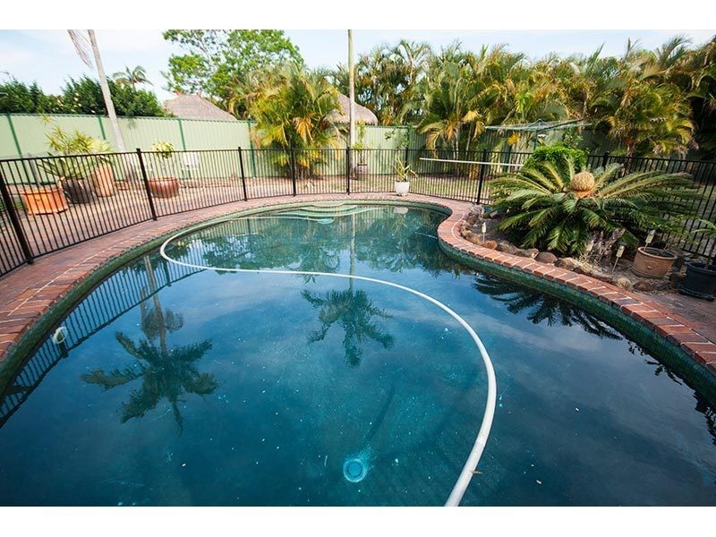 7 Sacha Place, Carrara QLD 4211