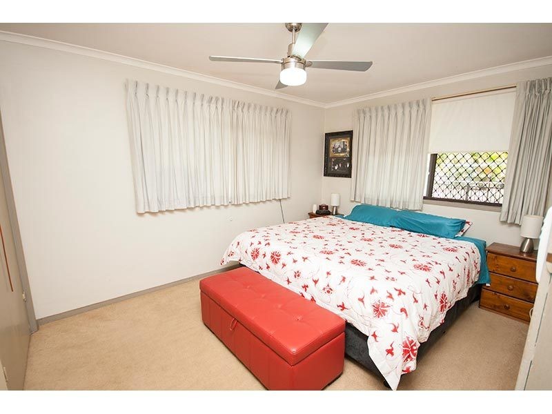 7 Sacha Place, Carrara QLD 4211