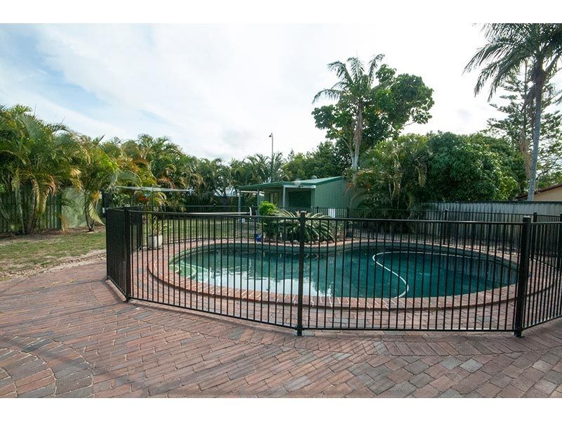 7 Sacha Place, Carrara QLD 4211