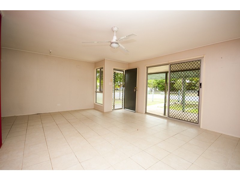 50 Coachwood Drive, Molendinar QLD 4214