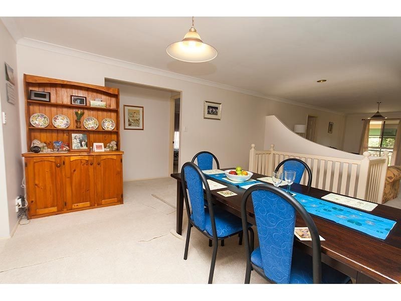 28 Armstrong Way, Highland Park QLD 4211